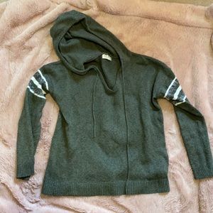 Pink Rose Green Sweater